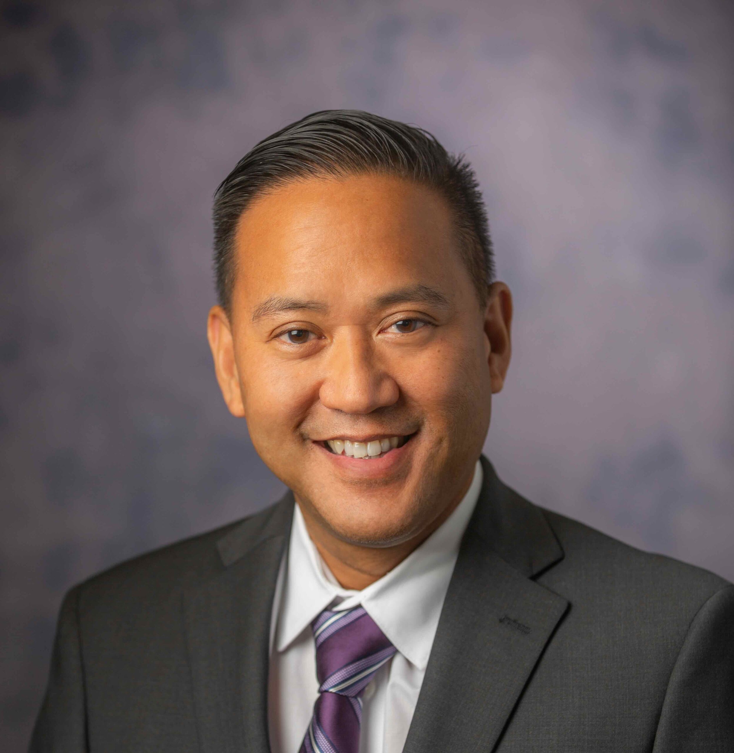 Rainier Guiang, MD &mdash; Board-Certified Pain Management Physician